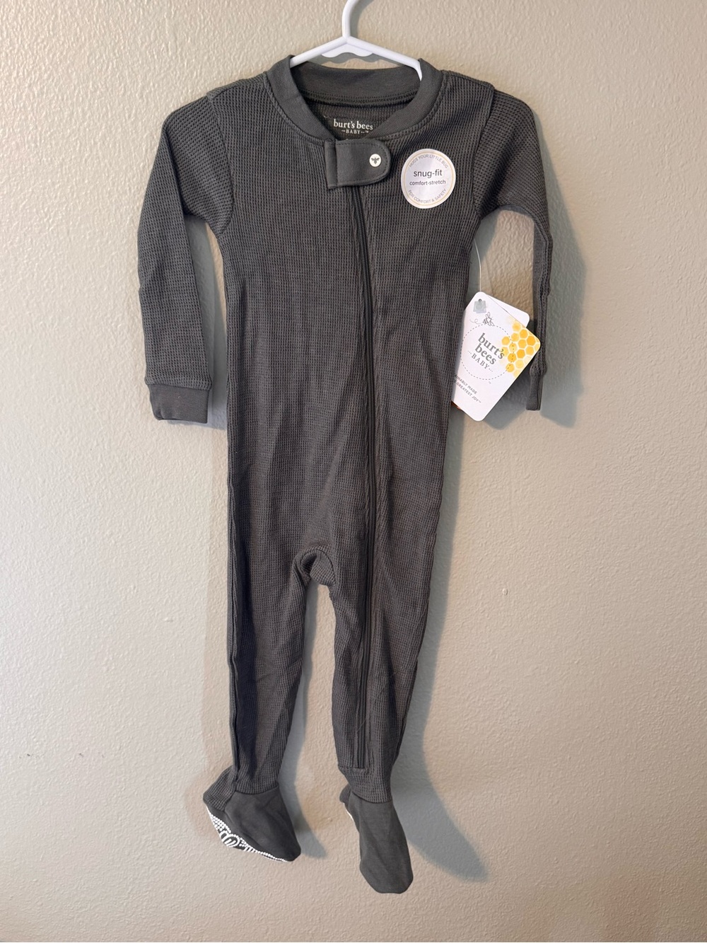 NWT Gray Burts Bees Sleeper Size 6-9M